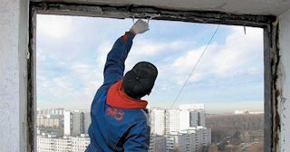 Демонтаж остекления балкона в Белореченске - цена от 583 руб. - Сварной-Блч